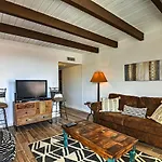Scottsdale Condo With Pool And Lake About 3 Mi To Old Town