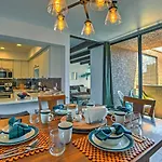 Scottsdale Condo With Pool And Lake About 3 Mi To Old Town