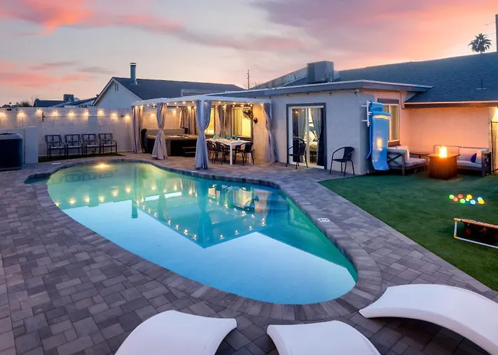 Lux New! Heated Pool Option, 2Kings, Spa, Old Town, Westworld, Fashion Square