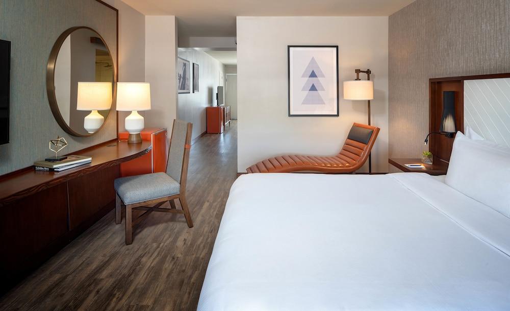 Adeline, Scottsdale, A Tribute Portfolio Hotel