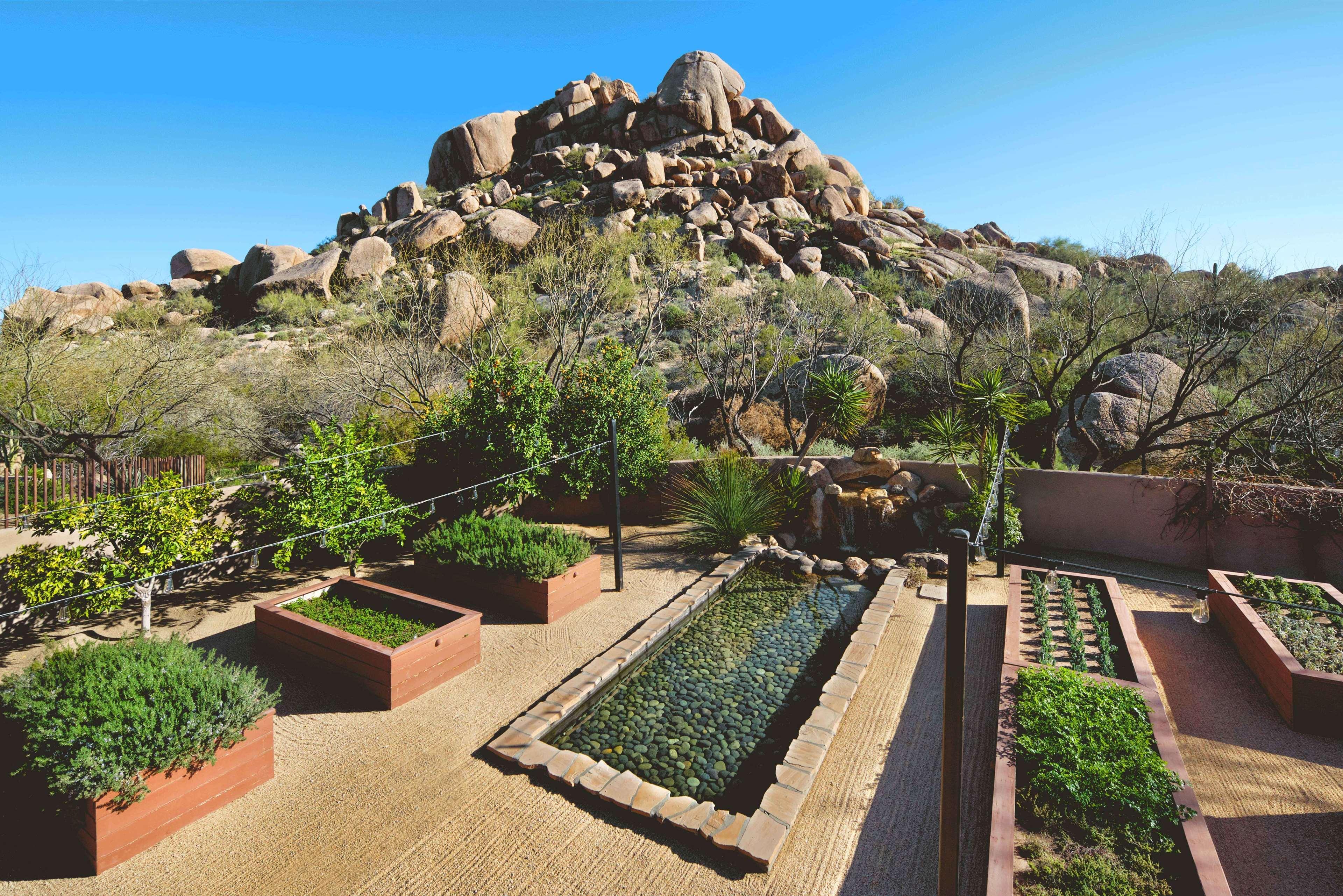 Resort Boulders & Scottsdale, Curio Collection By Hilton 4*