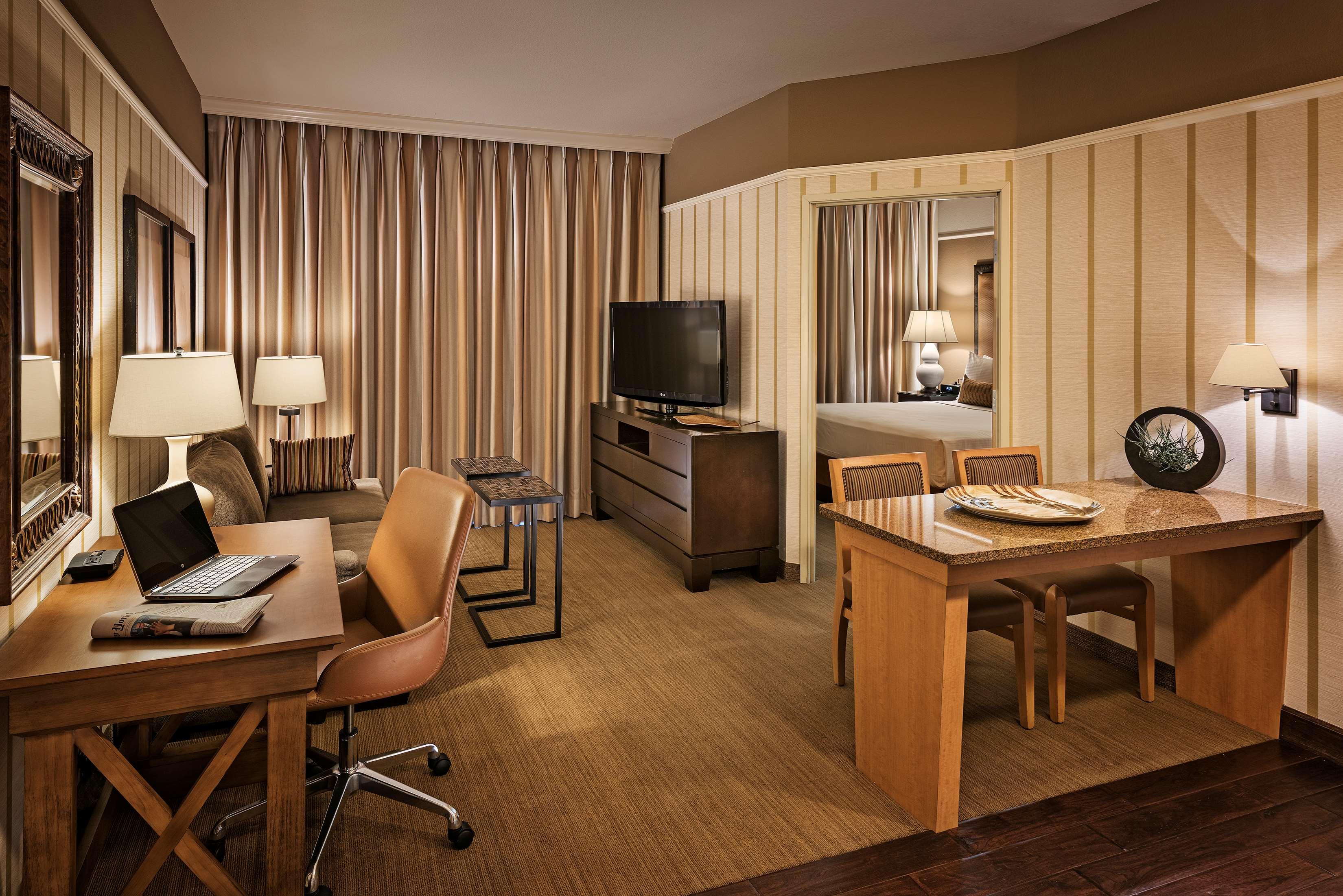 Sonesta Gainey Ranch Hotel