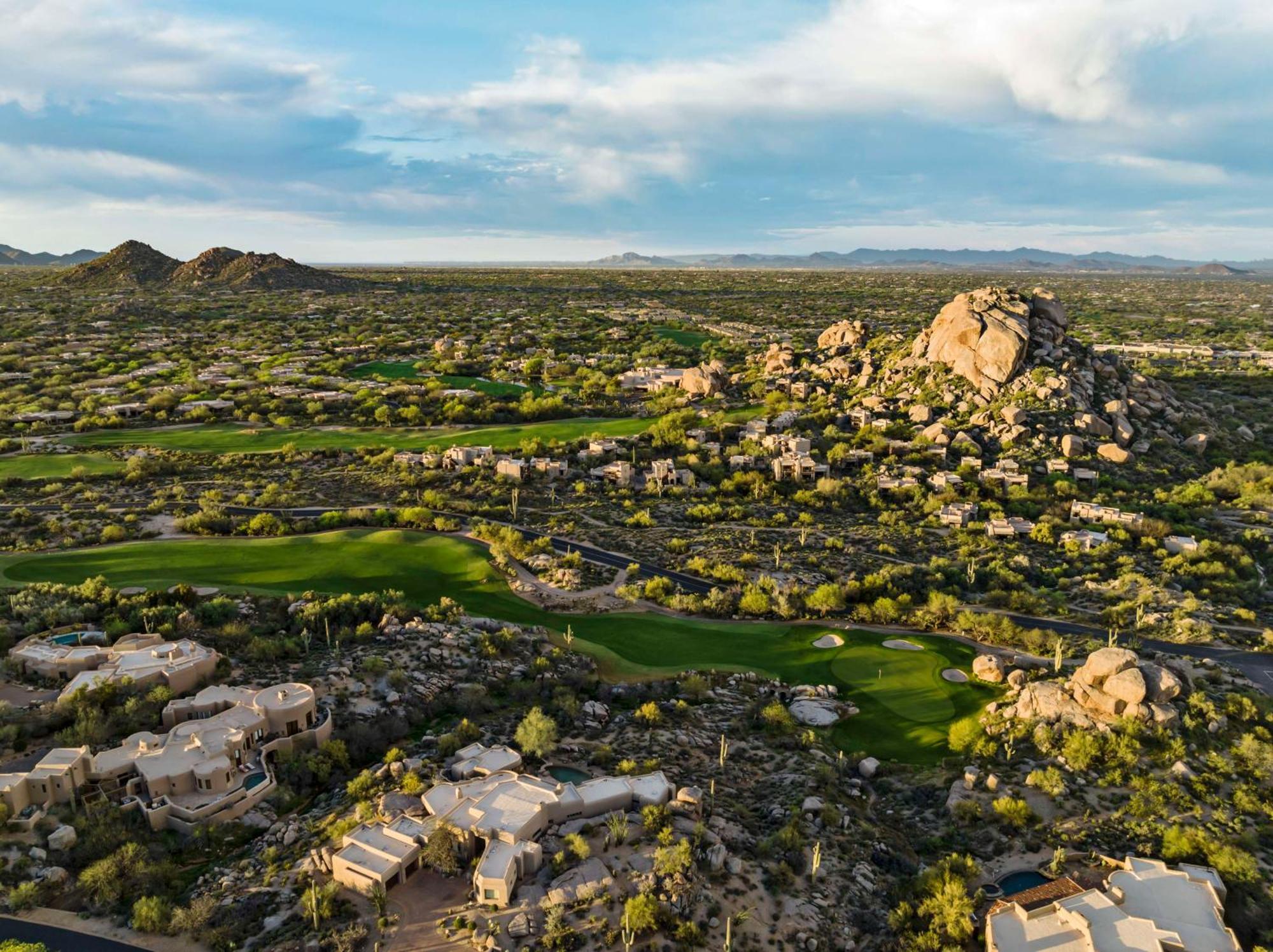 Resort Boulders & Scottsdale, Curio Collection By Hilton Scottsdale