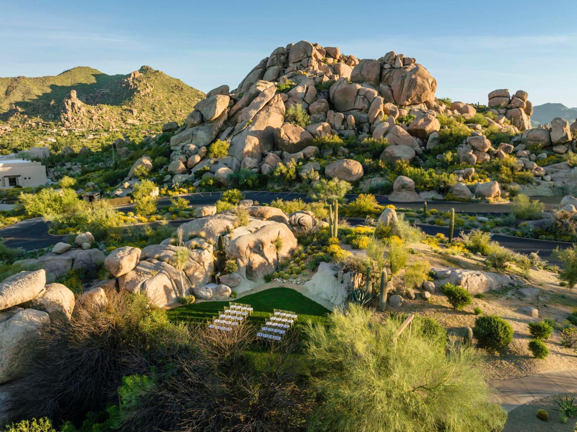 Boulders & Scottsdale, Curio Collection By Hilton Resort 4*
