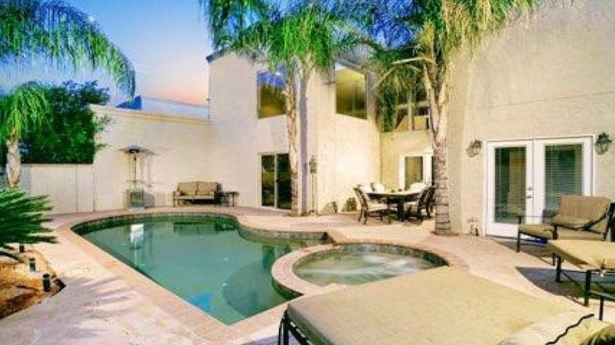 The Palm * Scottsdale