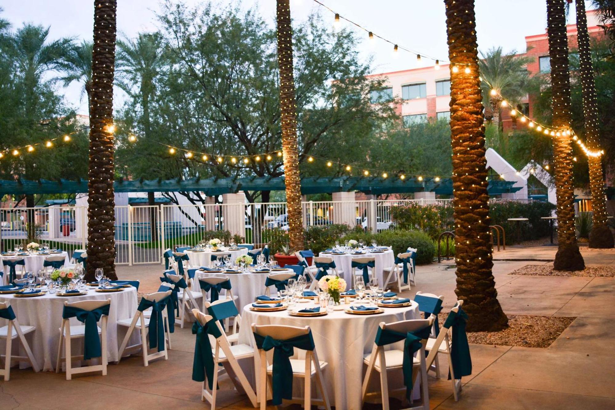 Hilton Garden Old Town Hotel Scottsdale
