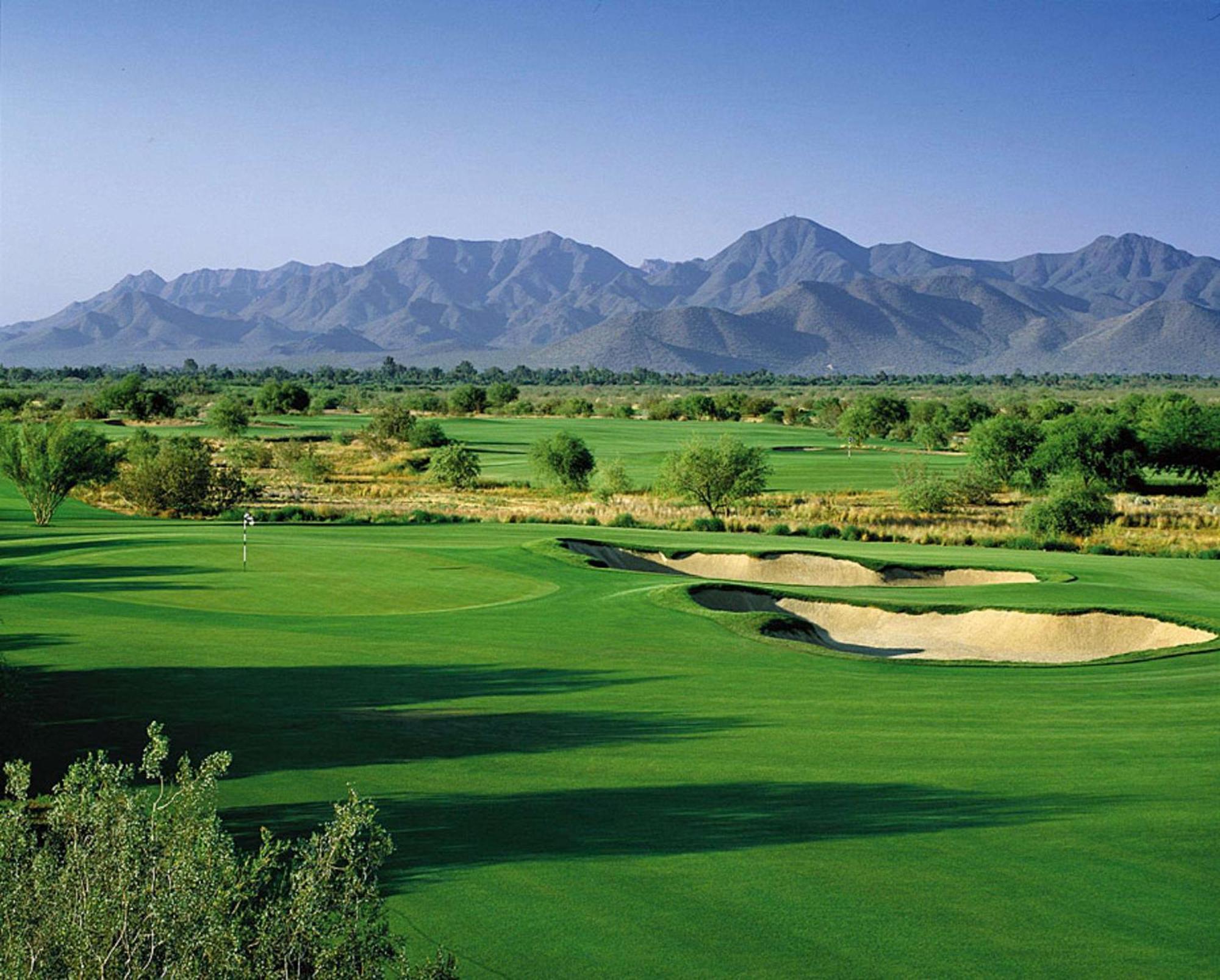Hampton & At Talking Stick 3*