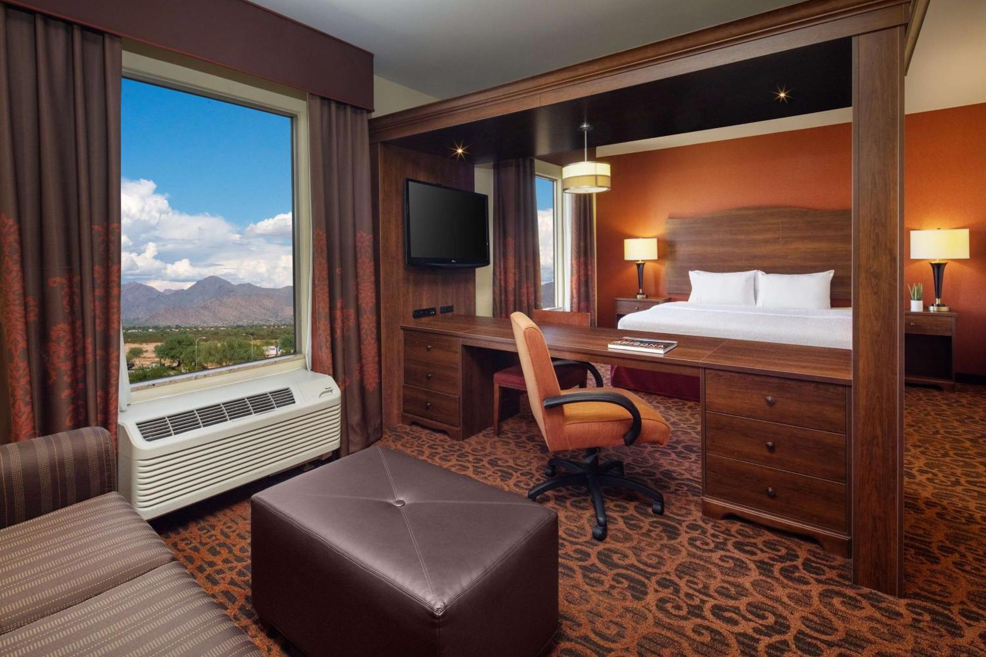 Hampton & At Talking Stick