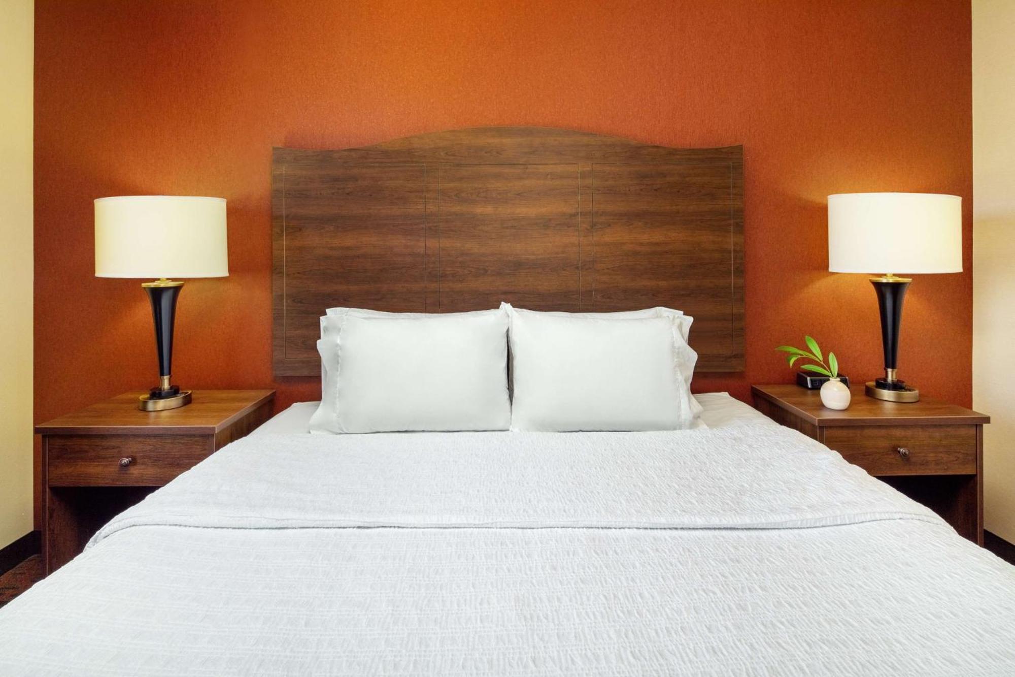 Hampton & At Talking Stick Hotel Scottsdale