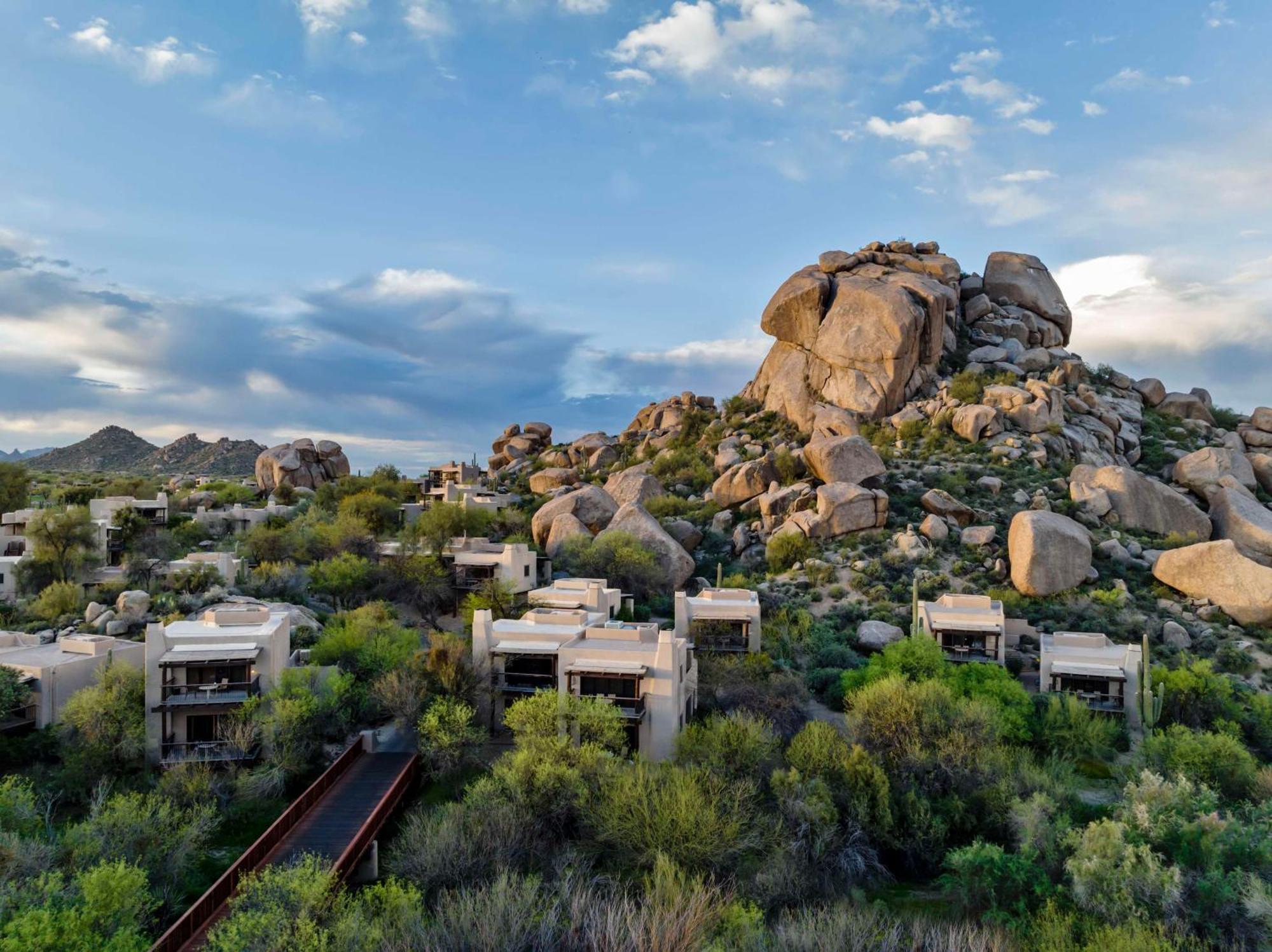 Boulders & Scottsdale, Curio Collection By Hilton Resort 4*