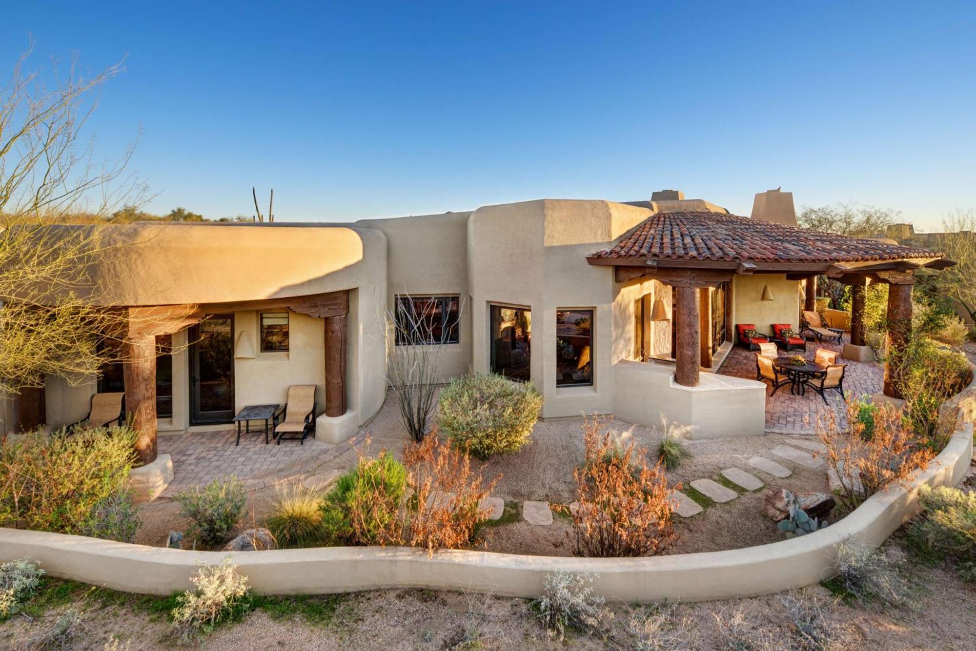 Boulders & Scottsdale, Curio Collection By Hilton Resort