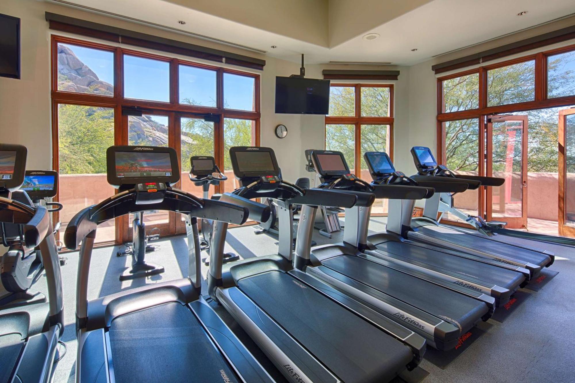 Boulders & Scottsdale, Curio Collection By Hilton 4*