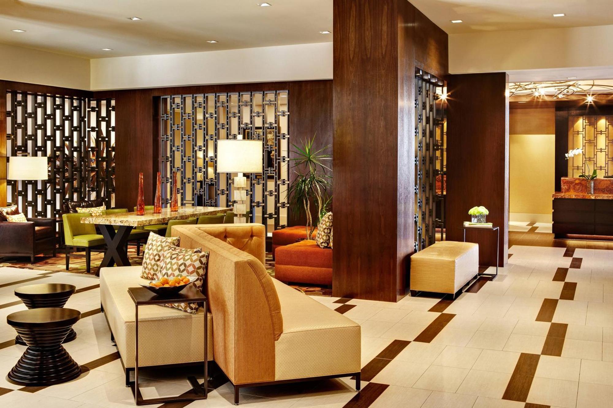 Marriott Old Town 3*
