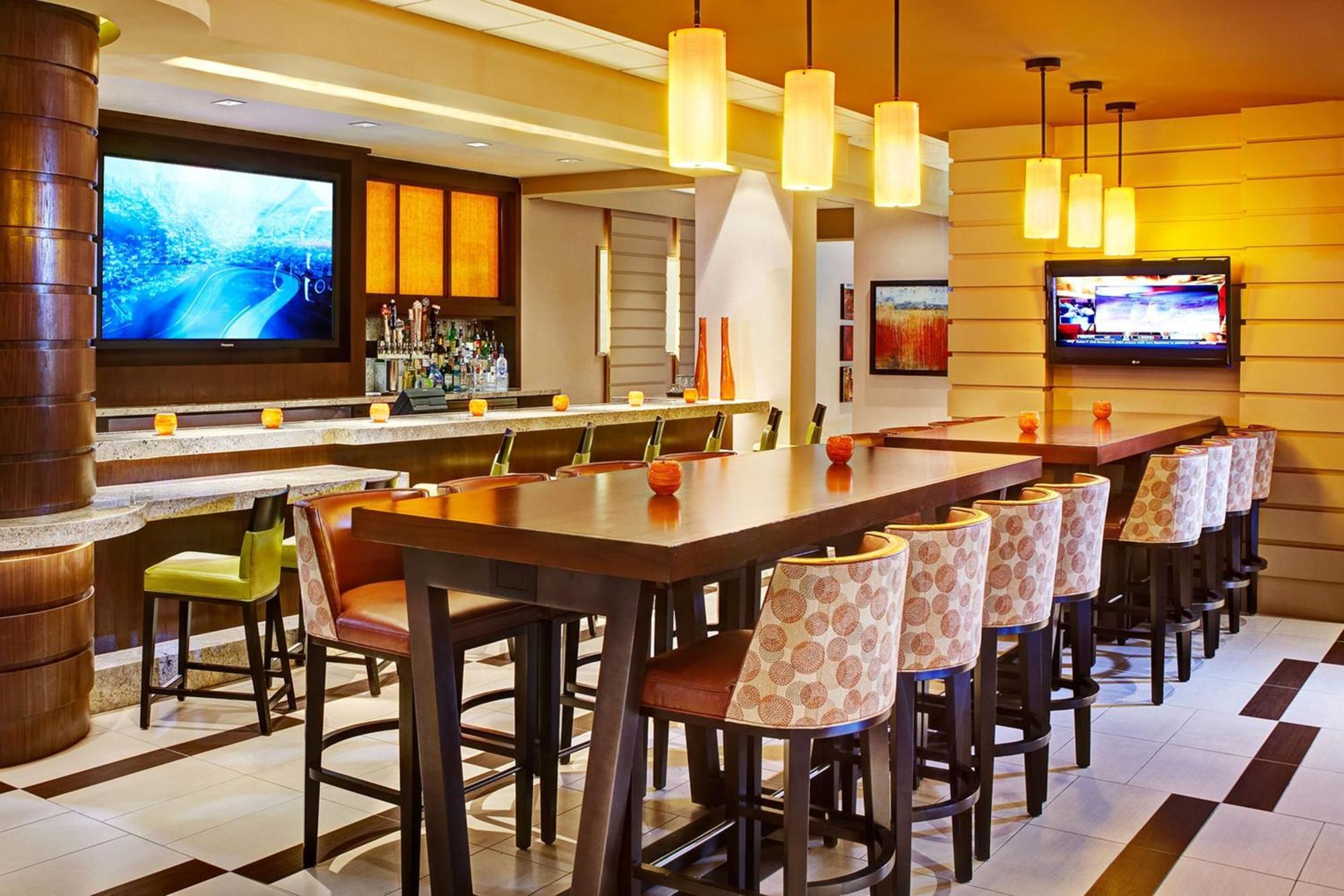 Marriott Old Town Hotel