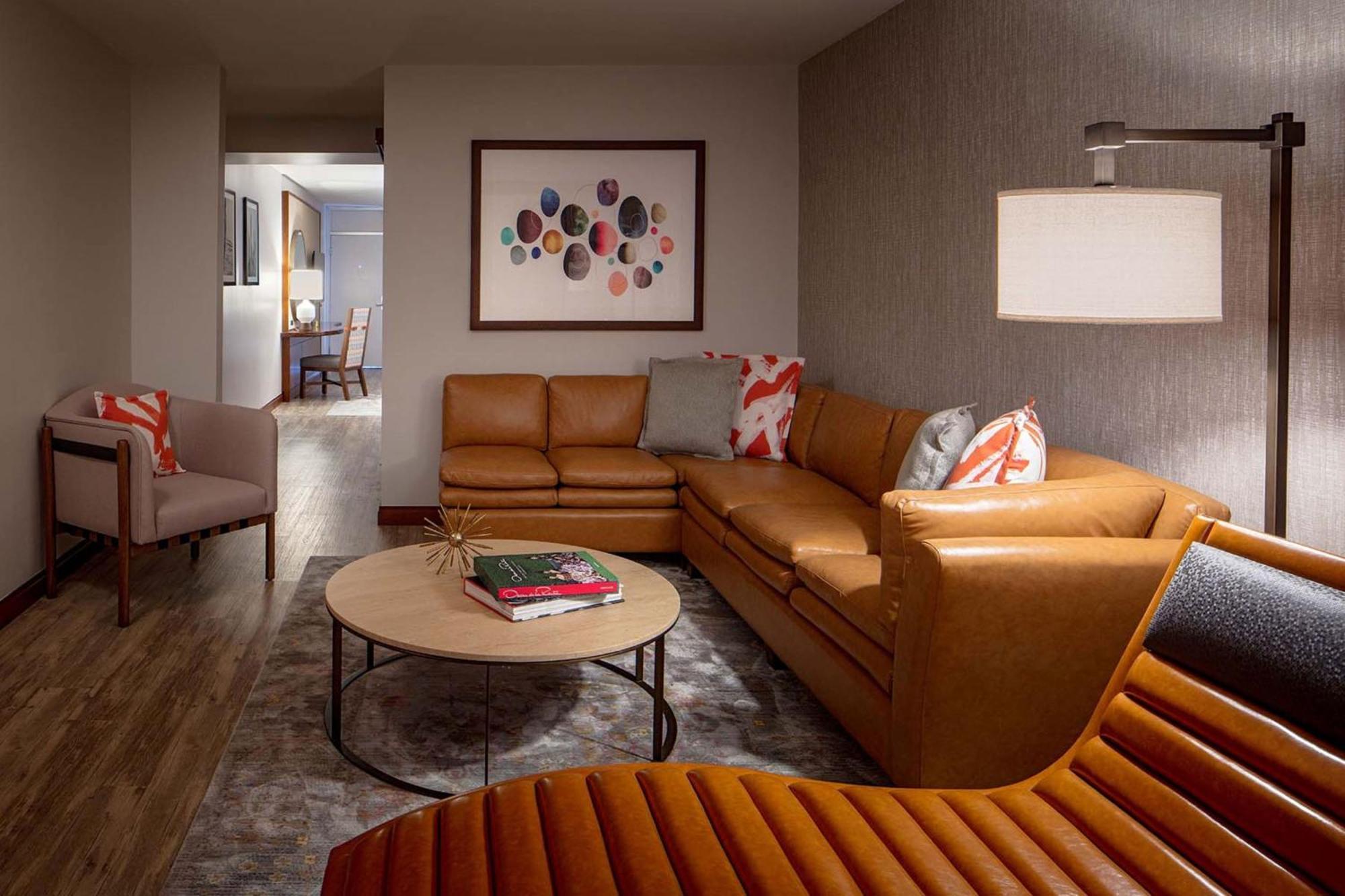 Adeline, Scottsdale, A Tribute Portfolio 4* Scottsdale