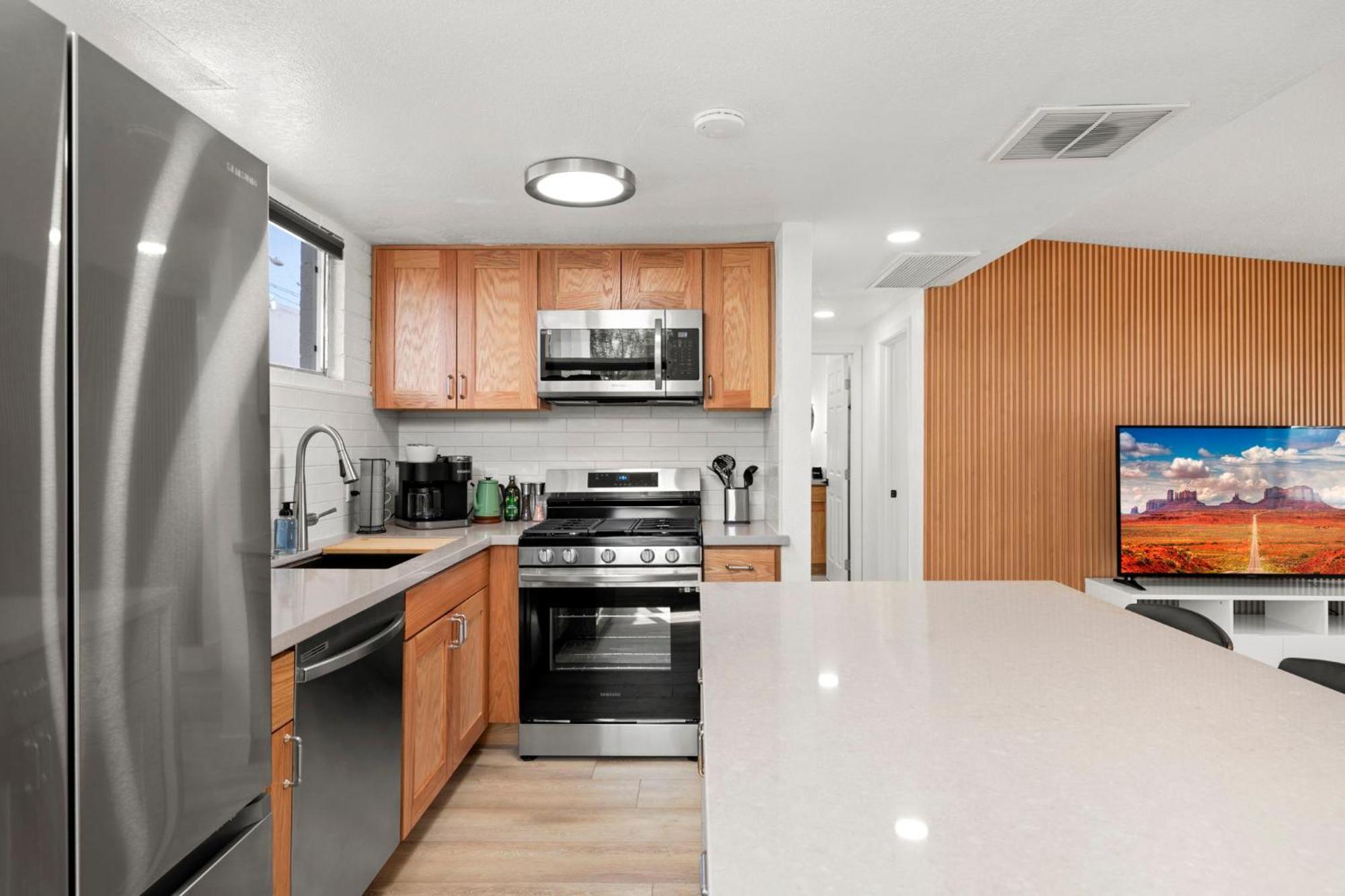 Brand New W Parking Blocks From Oldtown- 2b Holiday home *