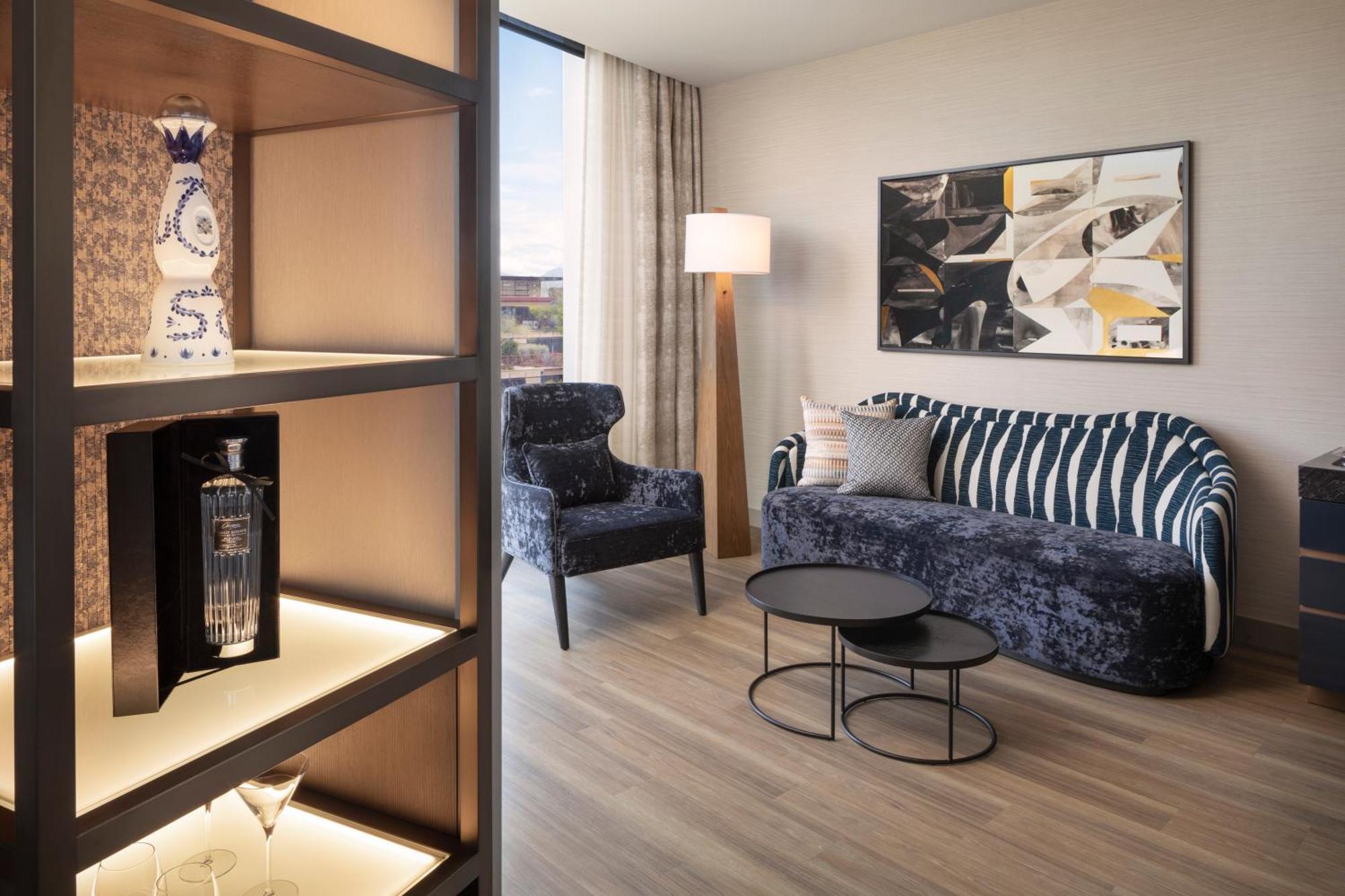 Caesars Republic Scottsdale, A Hilton Hotel Scottsdale