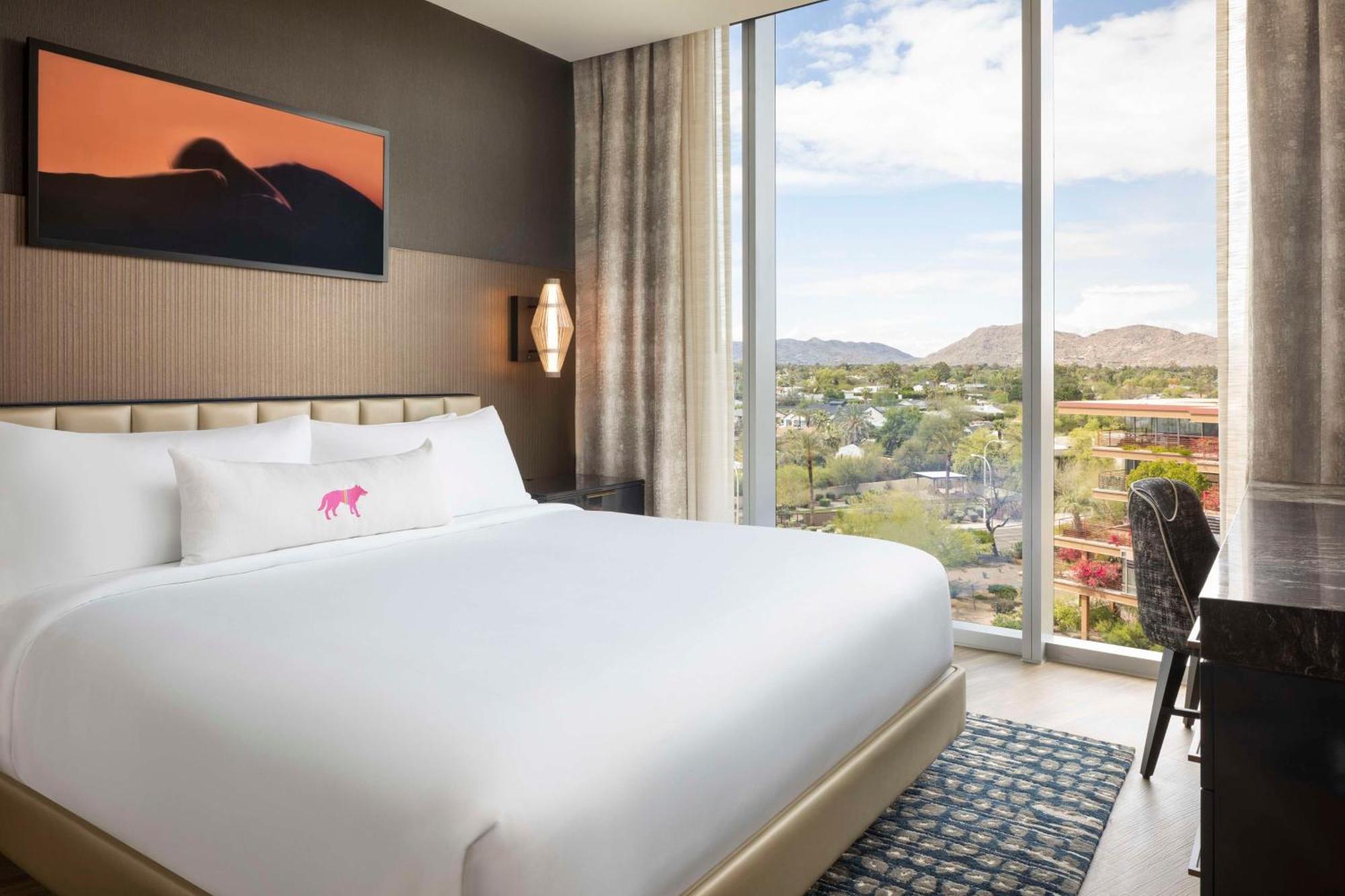 Caesars Republic Scottsdale, A Hilton 4* Scottsdale