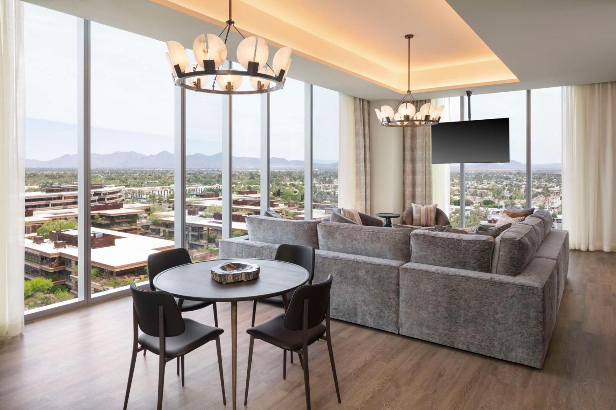 Caesars Republic Scottsdale, A Hilton Scottsdale