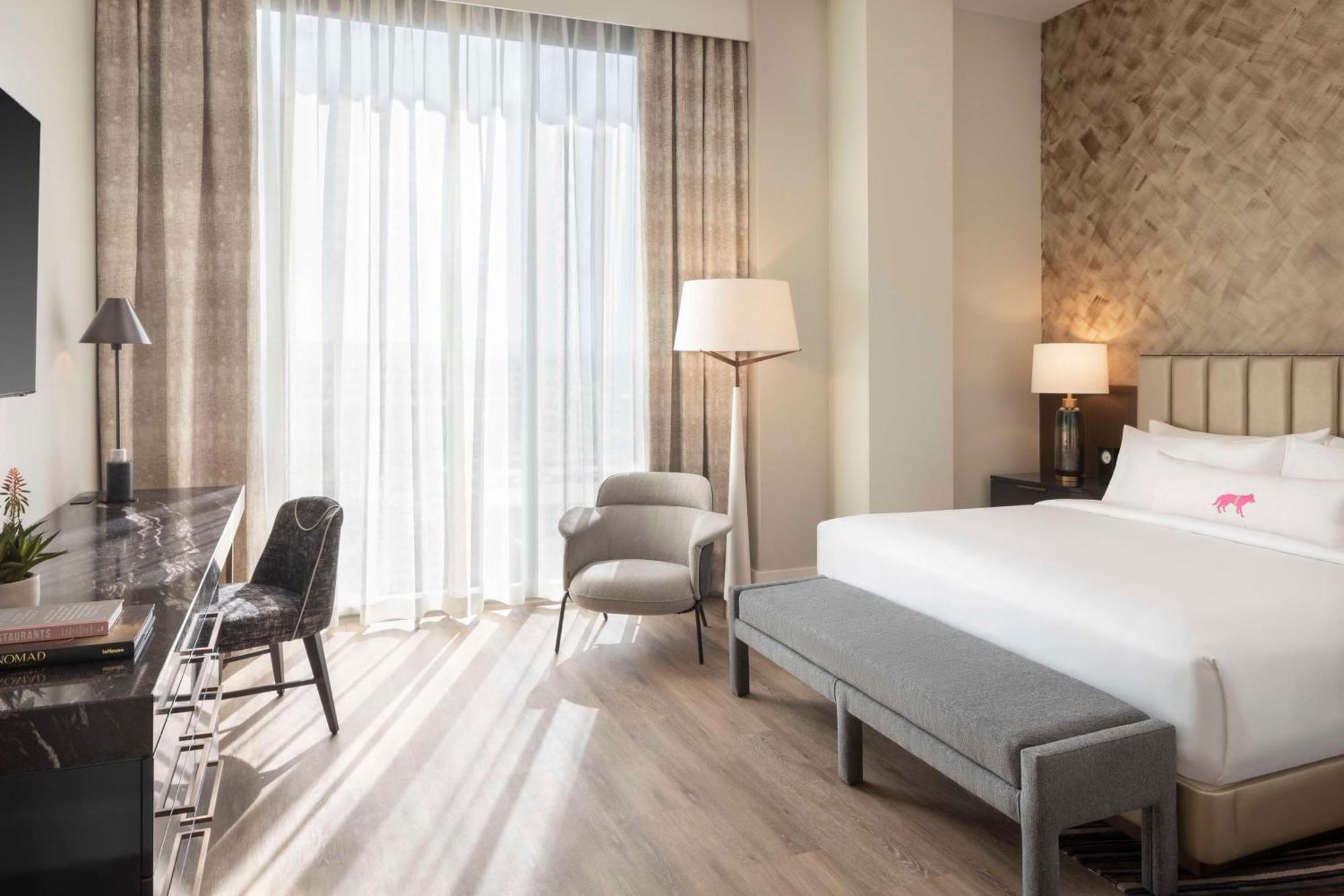 Caesars Republic Scottsdale, A Hilton Scottsdale