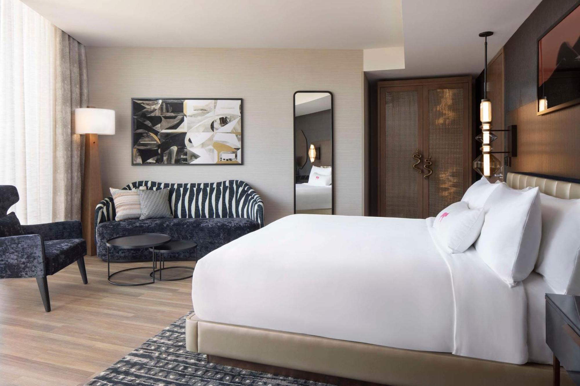 Caesars Republic Scottsdale, A Hilton 4* Scottsdale