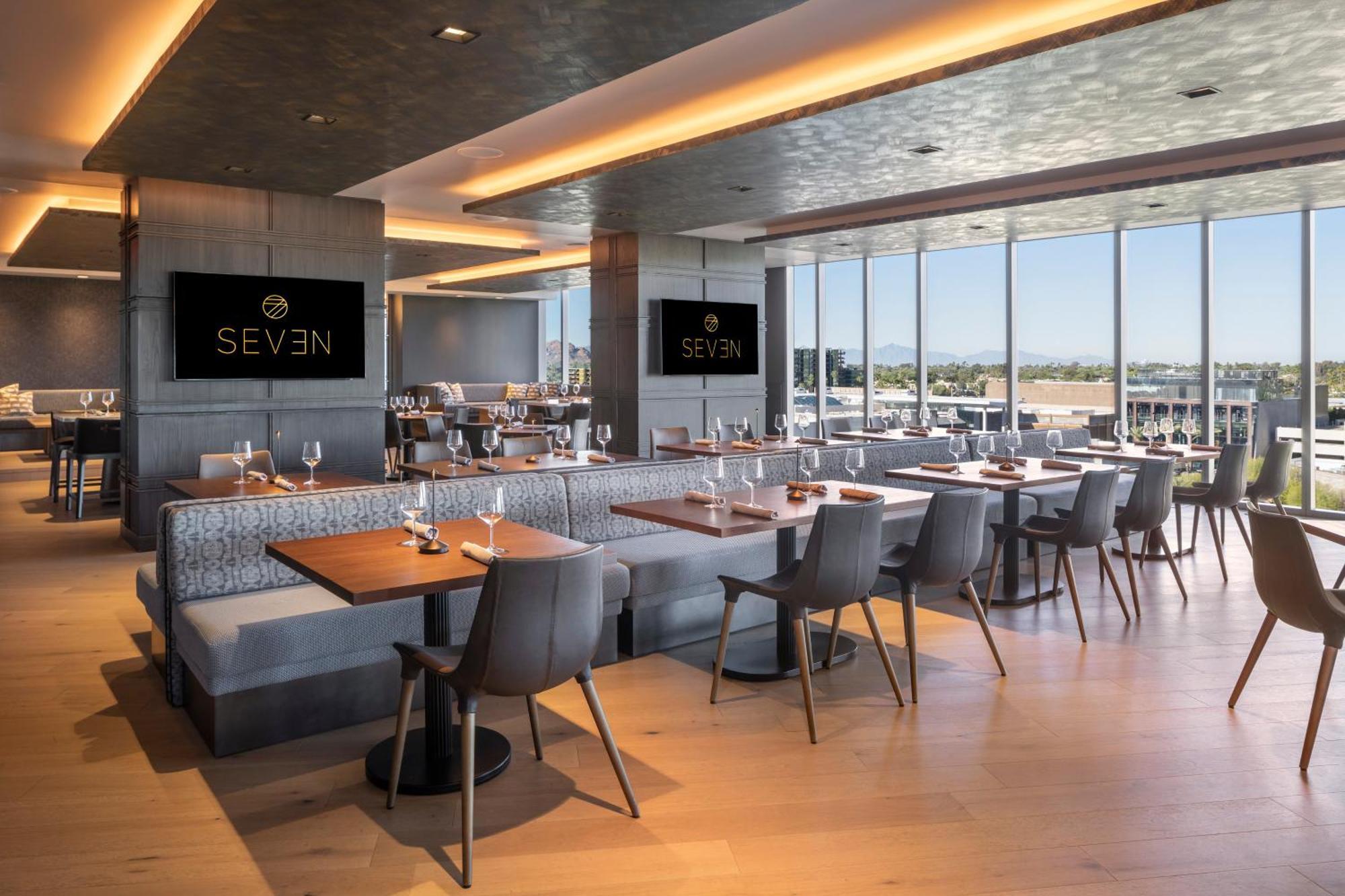 Caesars Republic Scottsdale, A Hilton 4* Scottsdale