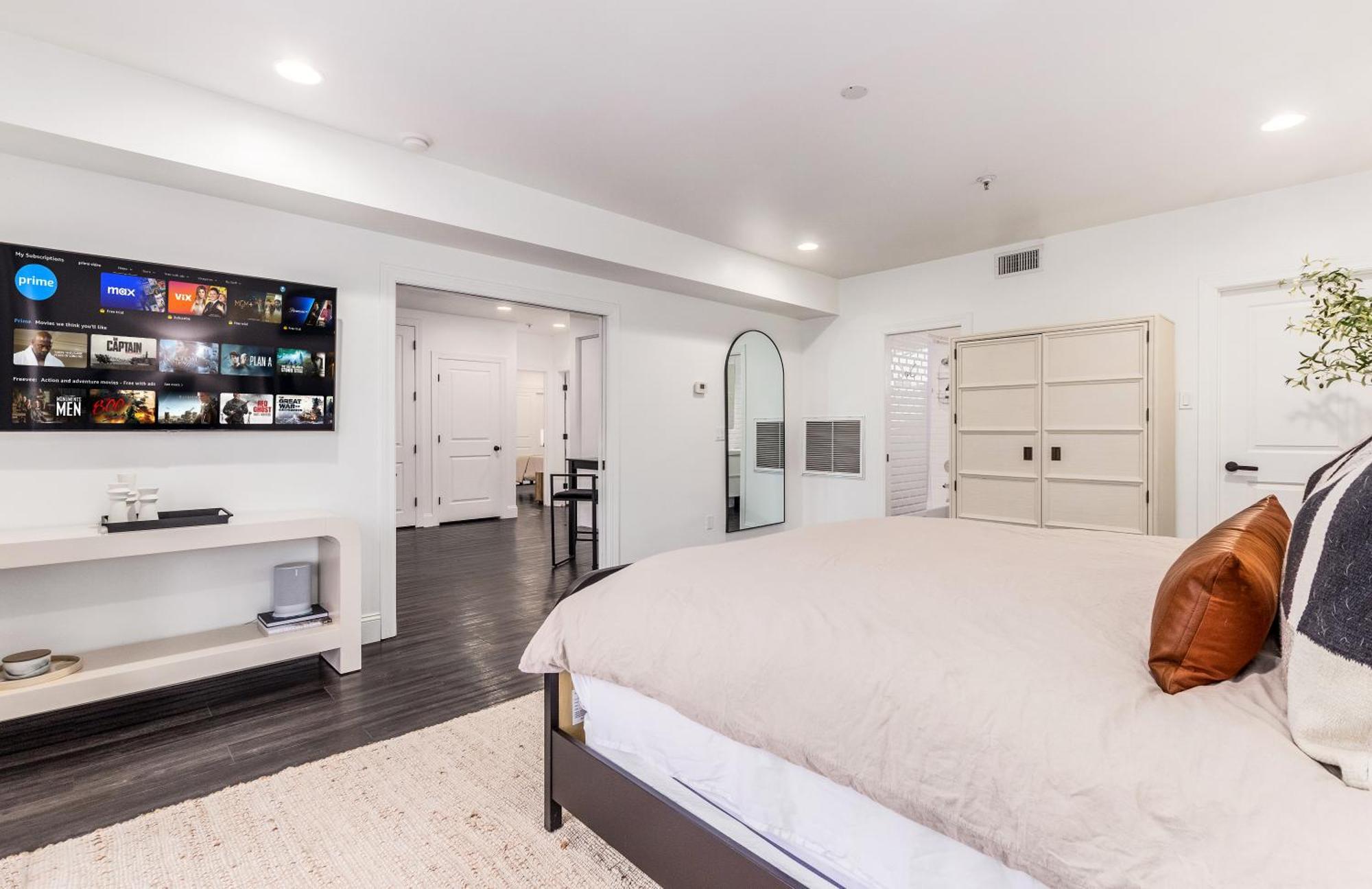 Apartment Chic 3br Escape Steps From Old Town Bars Free Parking Scottsdale