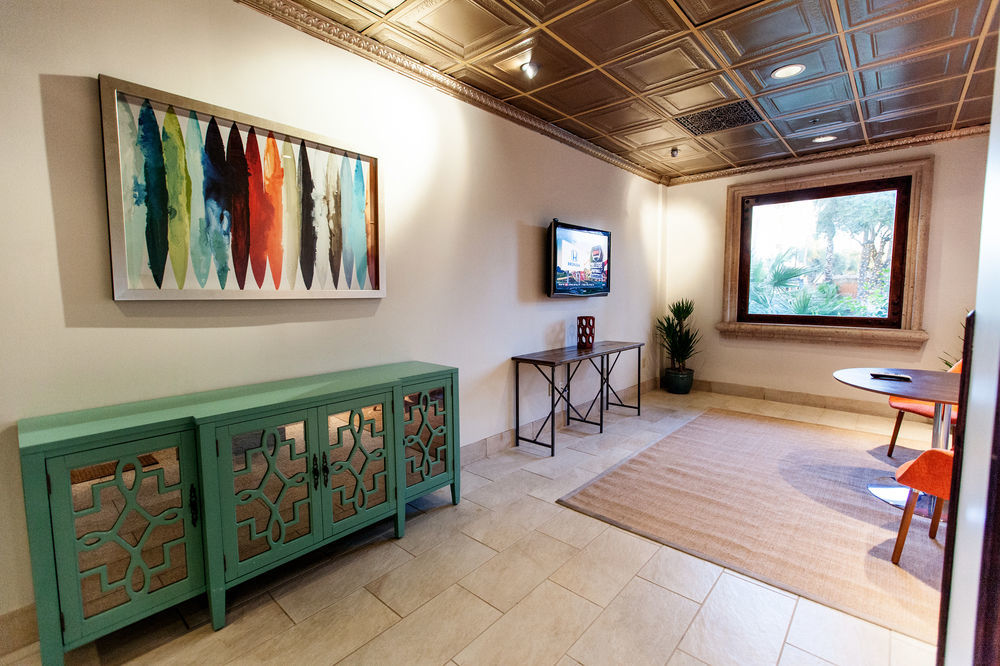 Adeline, Scottsdale, A Tribute Portfolio
