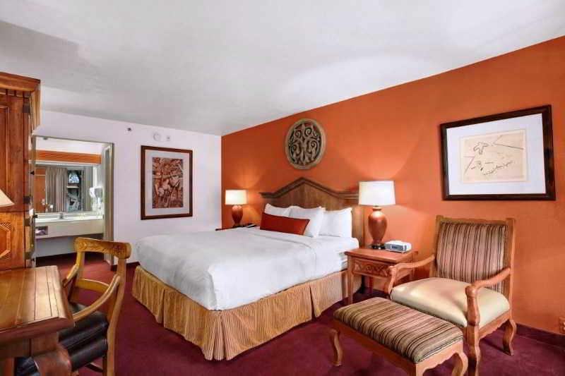 Adeline, Scottsdale, A Tribute Portfolio 4*