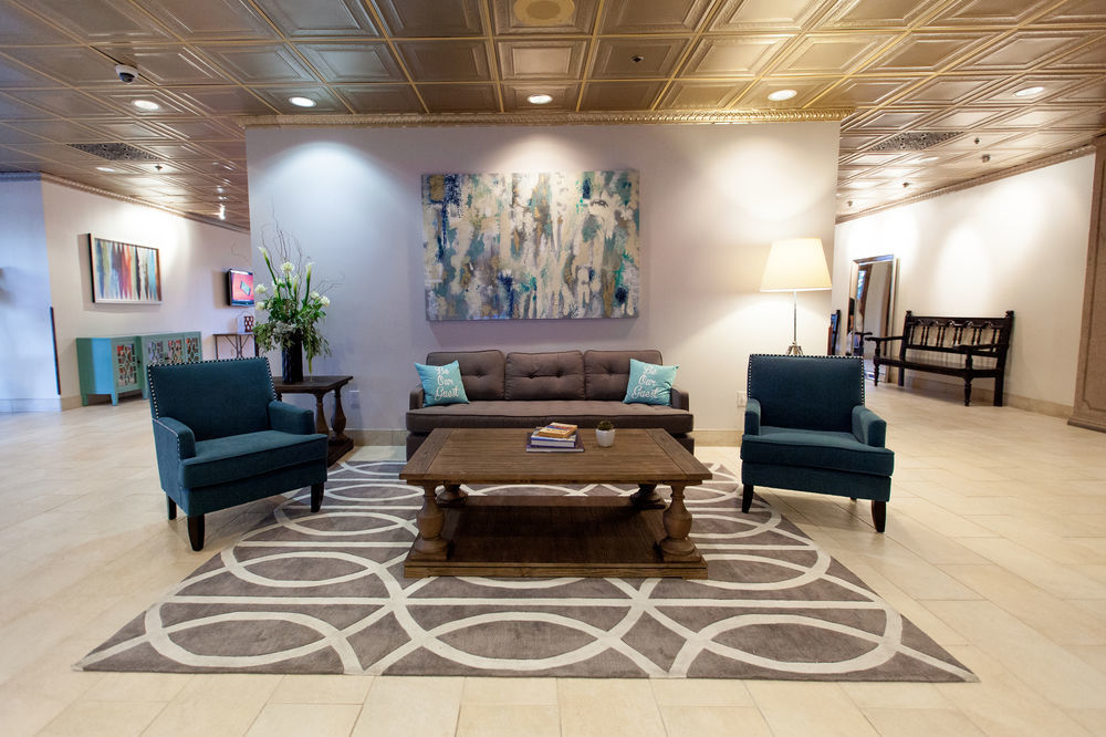 Adeline, Scottsdale, A Tribute Portfolio 4* Scottsdale