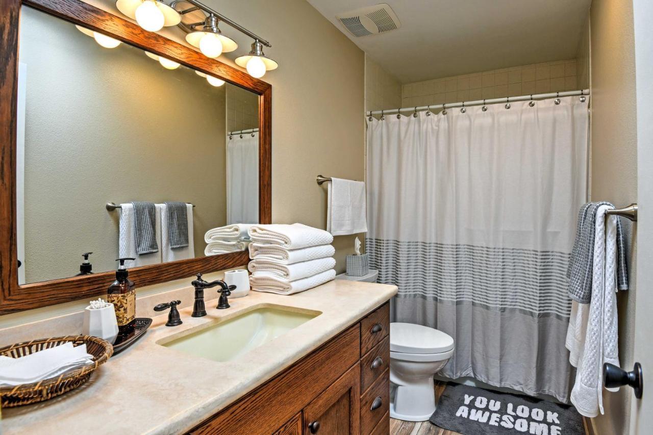 Apartment With Pool And About 3 Mi To Old Town *